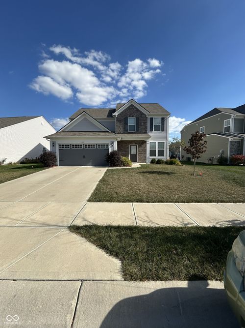 4557 Timberline Trl, Whitestown, IN, 46075-6229 | Card Image