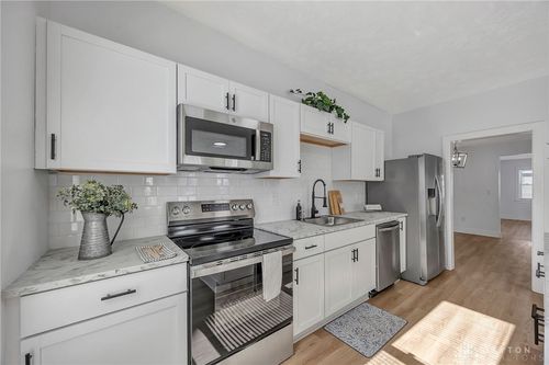 415 S 4th St, Miamisburg, OH, 45342-2947 | Card Image