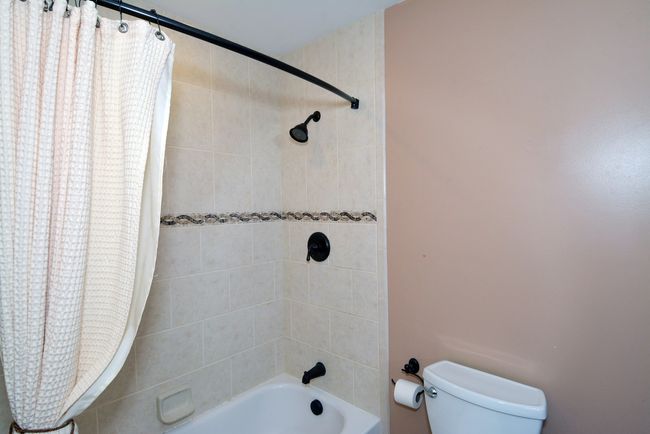 Hall bath view 2. | Image 16