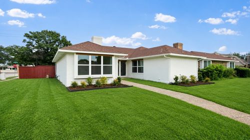 3002 University Dr, Plano, TX, 75075-2253 | Card Image
