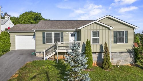 1436 Branner St, White Pine, TN, 37890-3332 | Card Image