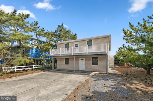 36 Dune Rd, BETHANY BEACH, DE, 19930-9521 | Card Image