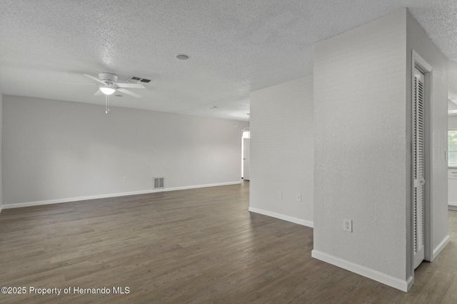 2152 Danforth Rd, House other with 3 bedrooms, 2 bathrooms and null parking in SPRING HILL FL | Image 6