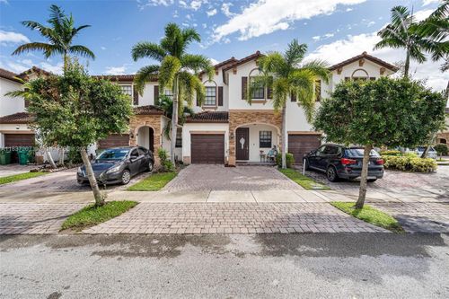 343 Ne 37th Ter, Homestead, FL, 33033-6229 | Card Image