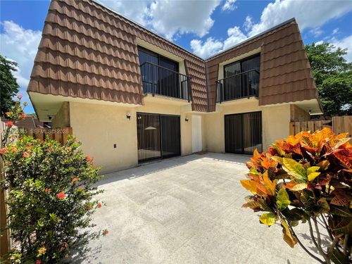 237-237 Charter Way, West Palm Beach, FL, 33407-6651 | Card Image