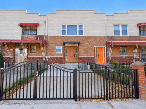 3018 Neptune Ave, Brooklyn, NY, 11224-1811 | Card Image