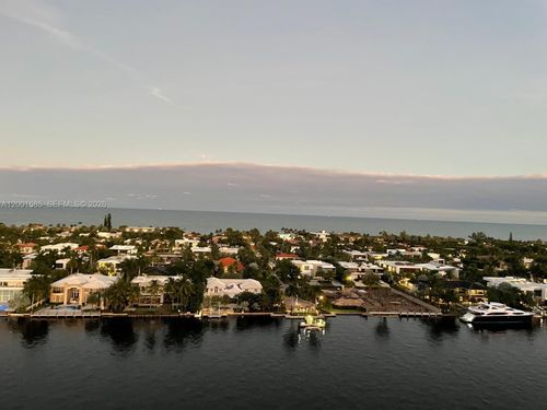 apt-1646-20515 E Country Club Dr, Aventura, FL, 33180-3045 | Card Image