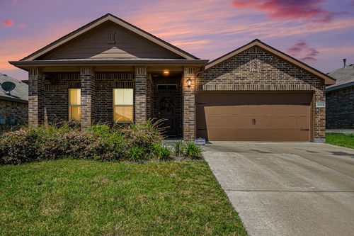 2312 Denmark Ln, Fort Worth, TX, 76108-2195 | Card Image