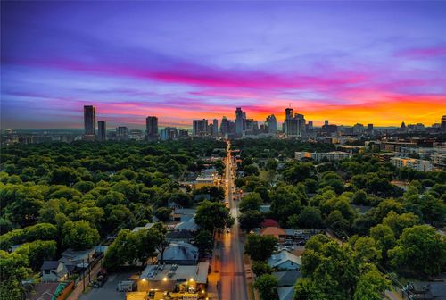 1-2014 Willow St, Austin, TX, 78702-4880 | Card Image