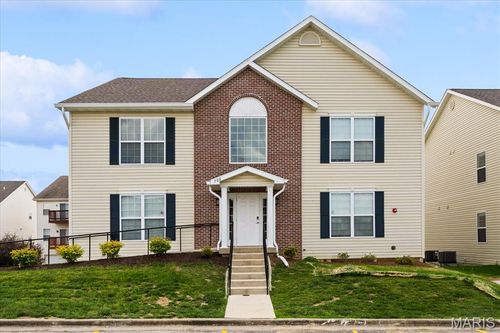 c-708 Harbor Woods Dr, Fairview Heights, IL, 62208-2343 | Card Image