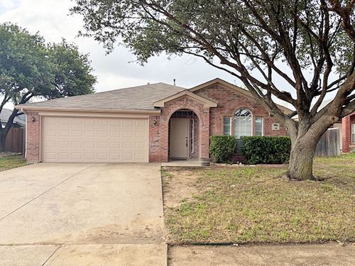 508 Lonestar Park Ln, Ponder, TX, 76259-8473 | Card Image