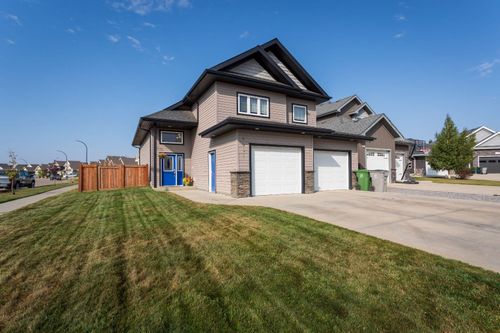 1802 59b Ave, Lloydminster, AB, T9V3P5 | Card Image