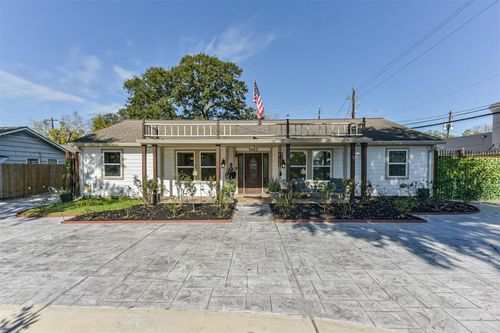 5002 Beechnut St, Houston, TX, 77096-1503 | Card Image