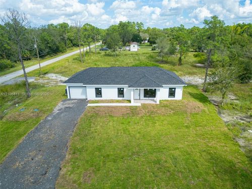 527 Avenida Del Sur, Clewiston, FL, 33440-8633 | Card Image