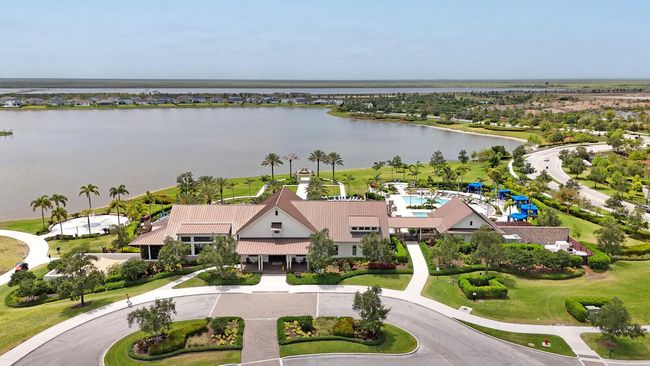 1333 Haywagon Trl, Condo with 3 bedrooms, 2 bathrooms and null parking in Loxahatchee FL | Image 21