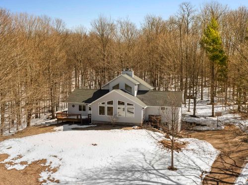 3687 Blueberry Ln, Honor, MI, 49640-9496 | Card Image