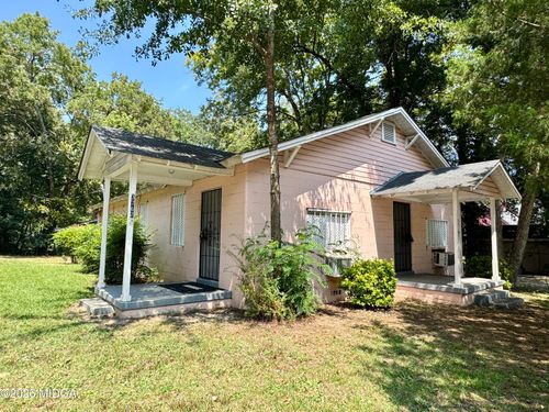 3767 Fairmont Ave, Macon, GA, 31204-2221 | Card Image