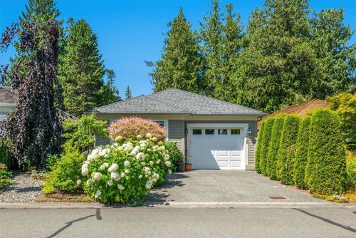 538 Seaward Way, Qualicum Beach, BC, V9K1T8 | Card Image