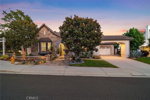 2 Michener Ln, Trabuco Canyon, CA, 92679-5154 | Card Image