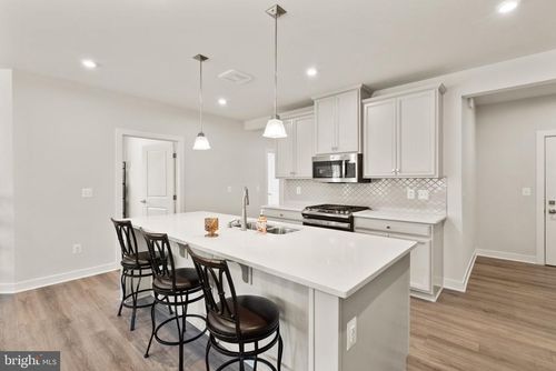 unit-201-46270 Mount Allen Ter, STERLING, VA, 20164-9383 | Card Image