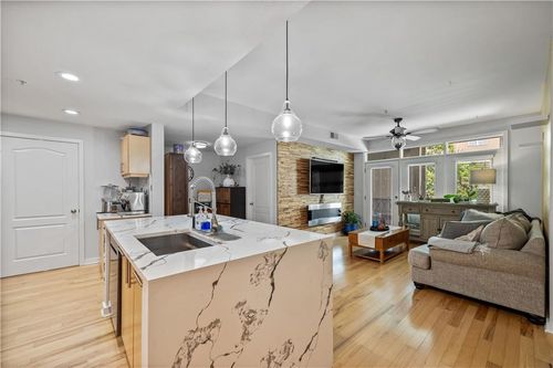 unit-4018-390 17th St Nw, Atlanta, GA, 30363-2009 | Card Image