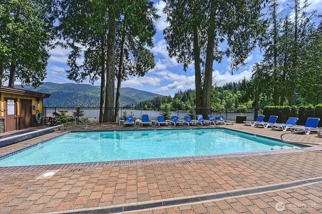 UNIT-11 - 990 Lake Whatcom Blvd, Condo with 2 bedrooms, 1 bathrooms and 1 parking in Sedro Woolley WA | Image 33