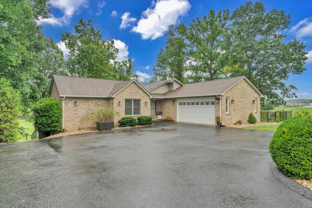 Residential in Huddleston 2