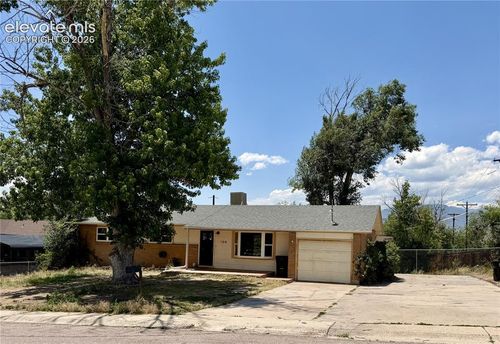 100 Grinnell St, Colorado Springs, CO, 80911-2216 | Card Image