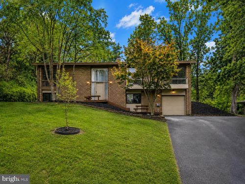 3201 Cunningham Dr, ALEXANDRIA, VA, 22309-2210 | Card Image