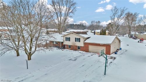 477 Deborah Dr, New Franklin, OH, 44319-4821 | Card Image