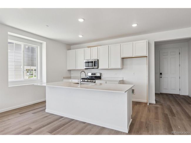 19040 E 96 Th Pl, House other with 3 bedrooms, 2 bathrooms and null parking in Commerce City CO | Image 7
