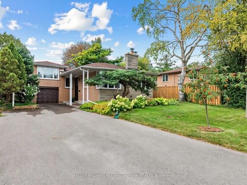 139 Holcolm Rd, North York, ON, M2N2E1 | Card Image