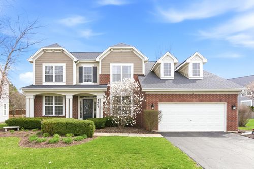 2807 Forest Creek Ln, Naperville, IL, 60565-3560 | Card Image