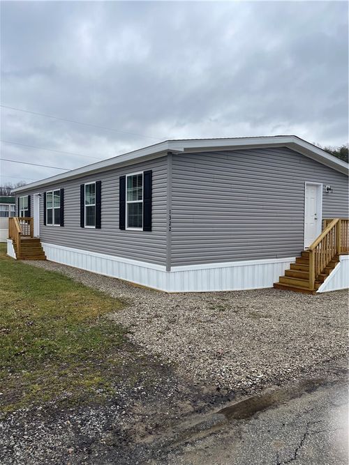 1352 Hilltop Dr, Bulger, PA, 15019-9618 | Card Image