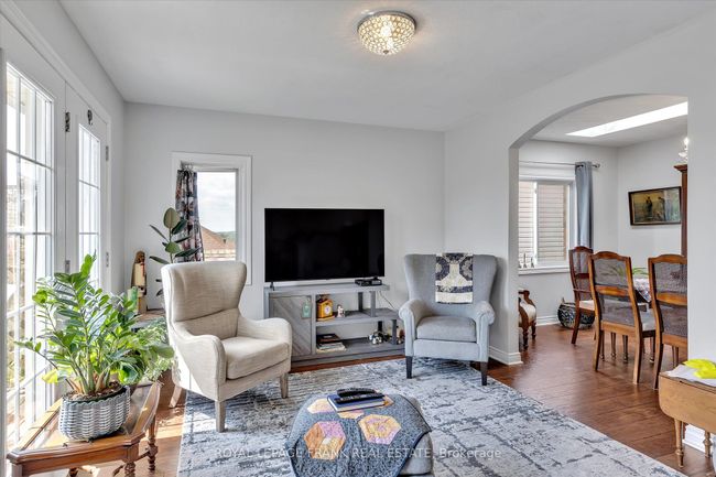 999 Baker St, House other with 5 bedrooms, 3 bathrooms and 2 parking in Peterborough ON | Image 10
