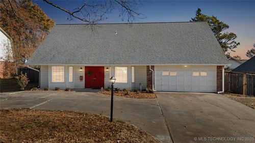 5127 S Joplin Ave, Tulsa, OK, 74135-7527 | Card Image