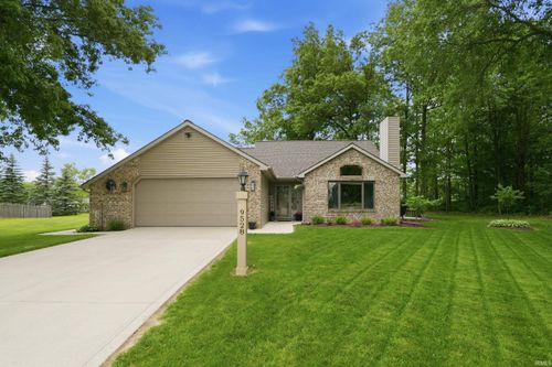 9528 Robin Meadow Place, Fort Wayne, IN, 46835-9431 | Card Image