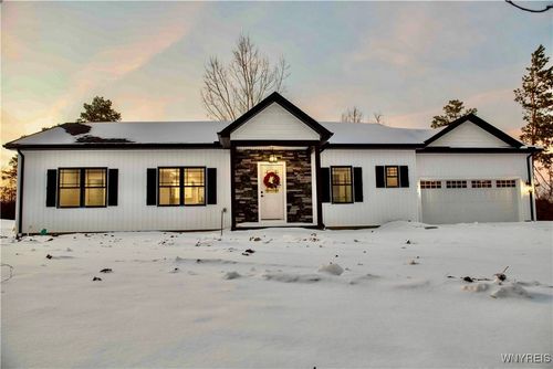 6220 Versailles Rd, Lake View, NY, 14085-9600 | Card Image