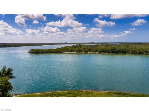 940 Admiralty Parade, NAPLES, FL, 34102-7873 | Card Image
