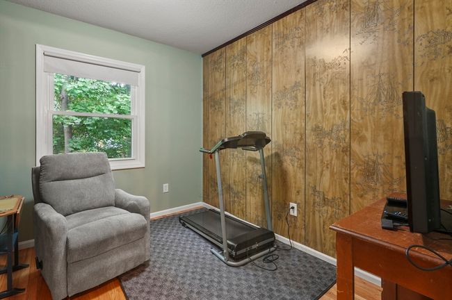 2 Hingham Rd, House other with 3 bedrooms, 2 bathrooms and 2 parking in Worcester MA | Image 15