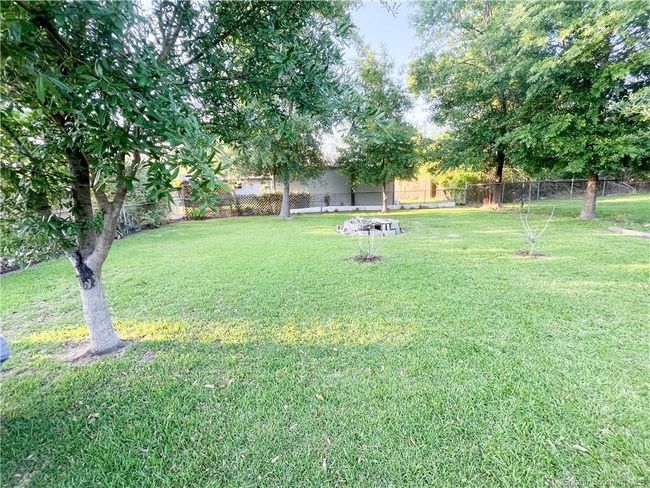 1728 W Wehrt St, House other with 2 bedrooms, 1 bathrooms and null parking in Westlake LA | Image 11