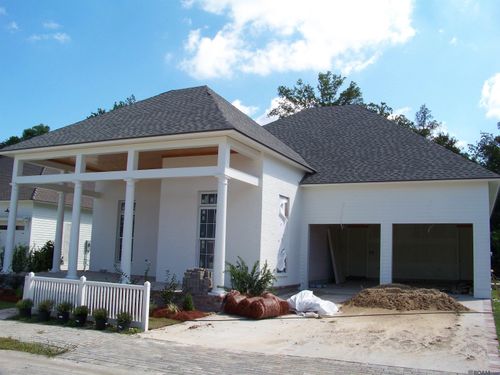 2730 Pointe Marie Dr, Baton Rouge, LA, 70820-2602 | Card Image