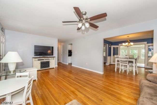 11 Deerfield Dr, House other with 3 bedrooms, 3 bathrooms and null parking in Franklin NJ | Image 7