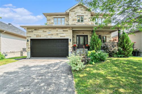 89 S Indian Dr, Limoges, ON, K0A2M0 | Card Image