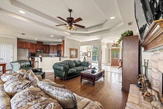 2250 Otte Rd, Home with 2 bedrooms, 2 bathrooms and 2 parking in Stonewall TX | Image 5