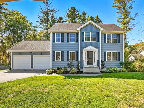 87 Wood St, Hopkinton, MA, 01748-1107 | Card Image