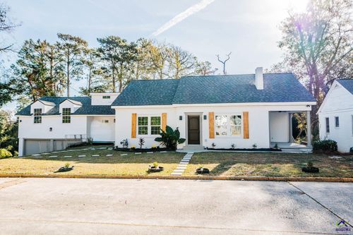 151 Culver St, Macon, GA, 31204-3001 | Card Image