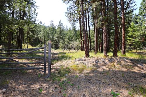 NHN Heir Loom Way, Plains, MT, 59859 | Card Image