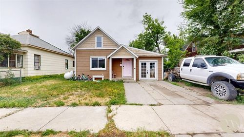 305 1st St W, Roundup, MT, 59072-2749 | Card Image