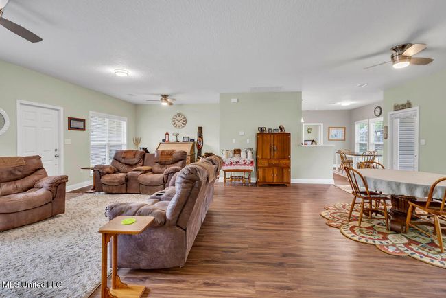 10714LilinoeWay-6 | Image 6
